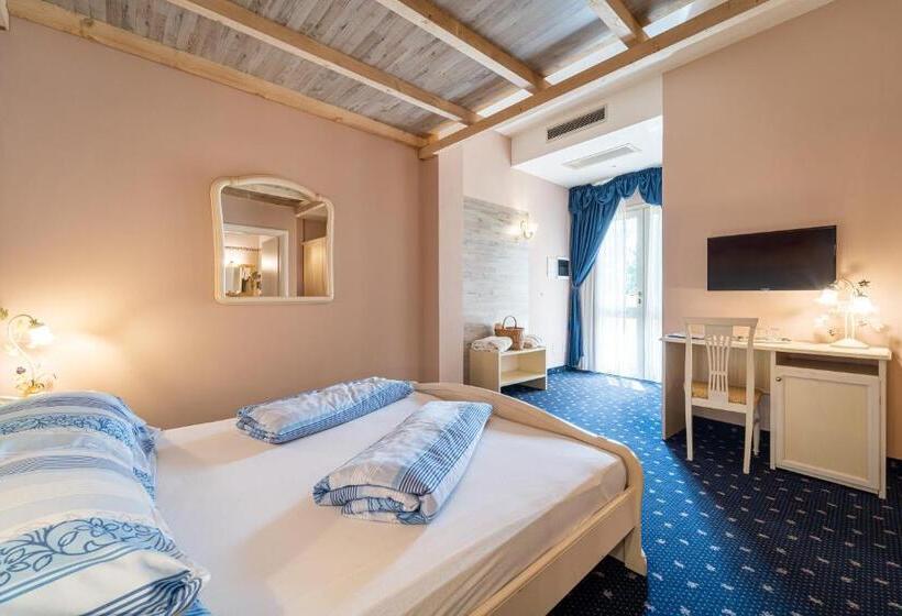 اتاق اکونومی, Borgo Dei Poeti Romantik Wellness & Spa
