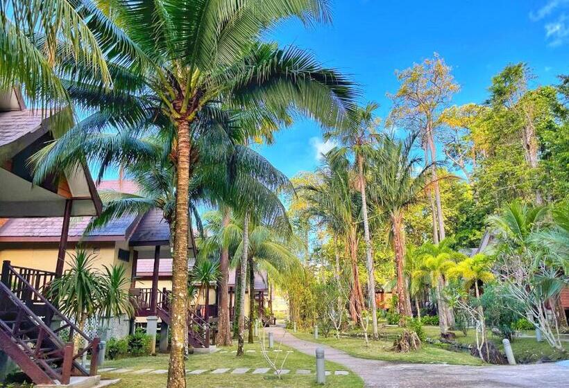 ویلای 1 خوابه, Tunamaya Beach & Spa Resort Tioman Island