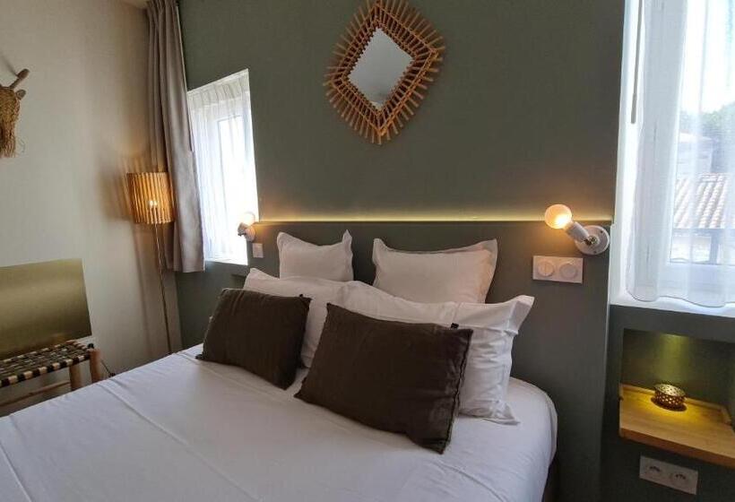 Номер Deluxe, Le C Boutique Hôtel