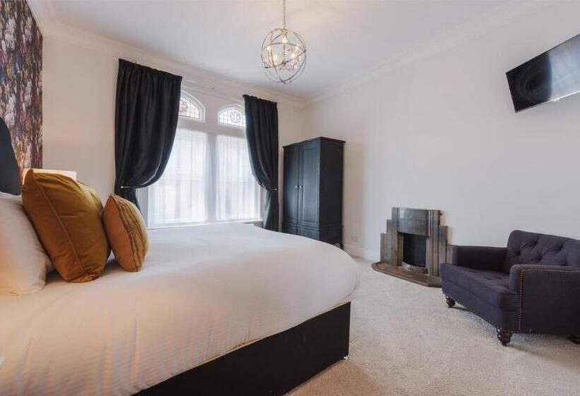 Семейный Номер, Somerset House Boutique Hotel And Restaurant