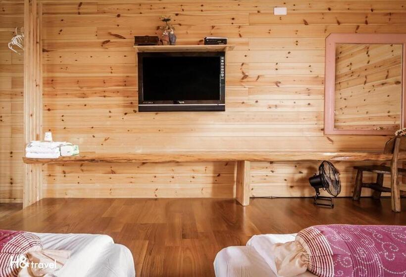 اتاق استاندارد با چشم‌انداز, H& Alishan Sunrise B&b
