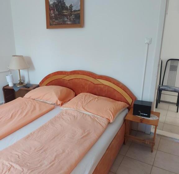 Family Suite, Malomtavi Vendégház