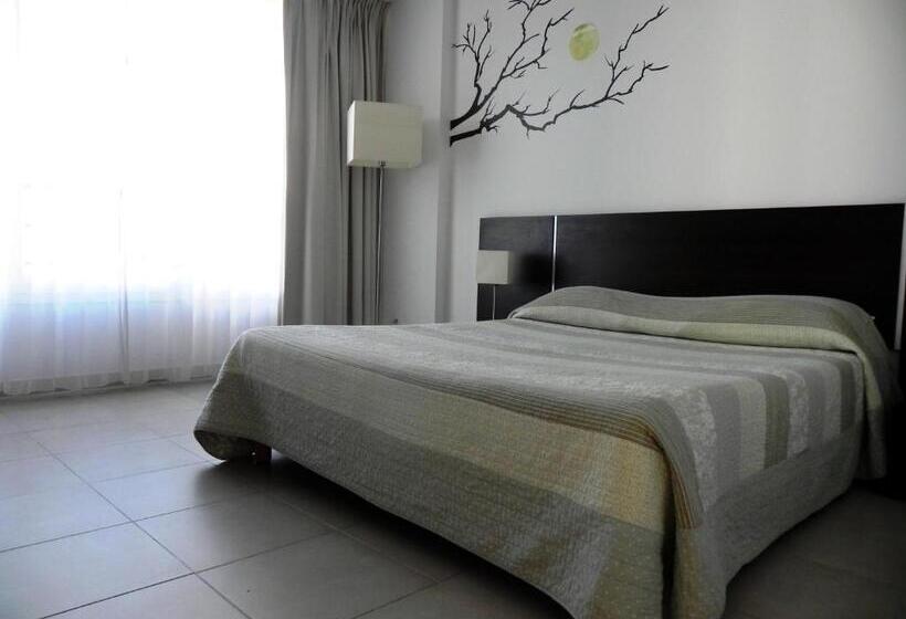Апартаменты 2 Спальни, Residence Services Calypso Calanques Plage
