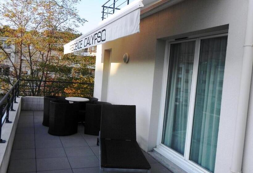 Апартаменты 2 Спальни, Residence Services Calypso Calanques Plage