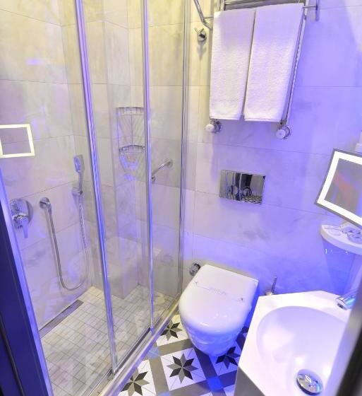 Standart Tek Kişilik Oda, Pera Luna Residence
