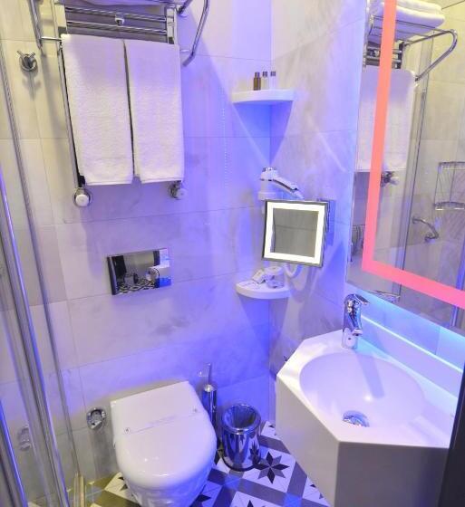 اتاق استاندارد یک نفره, Pera Luna Residence