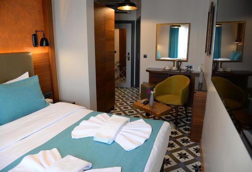 Standart Oda, Pera Luna Residence
