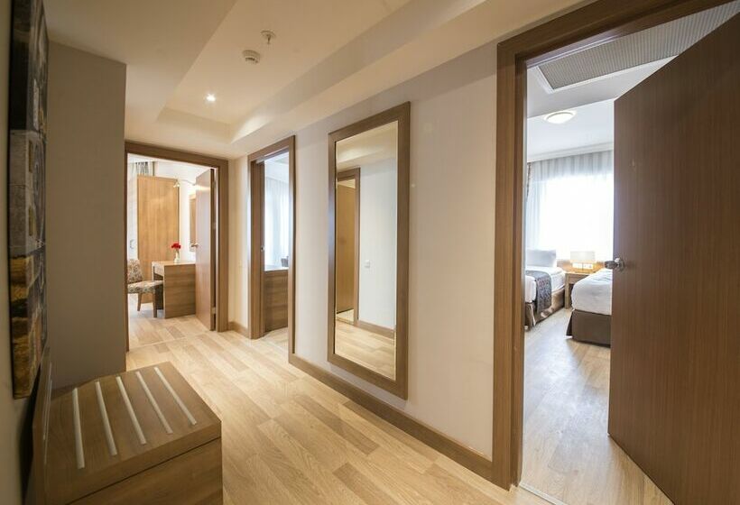 패밀리 스위트, Ramada Resort By Wyndham Lara