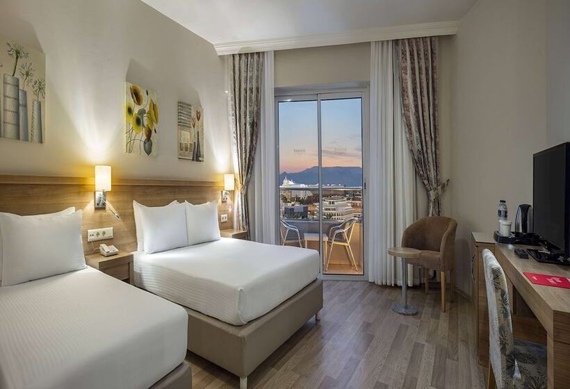 수피리어 룸, Ramada Resort By Wyndham Lara