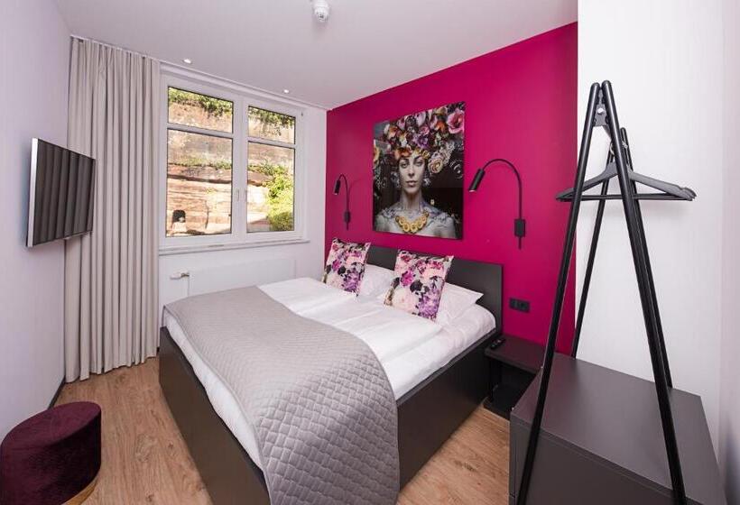 اتاق استاندارد, Schlossberg Hotel Homburg