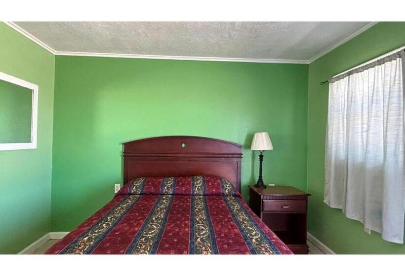 Номер Стандарт, Monterrey Motel Padre Island, Corpus Christi By Oyo
