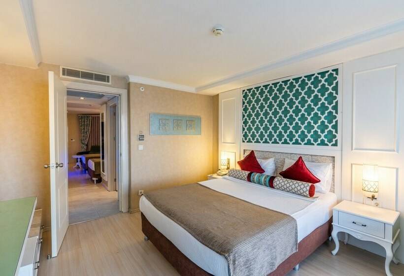 Семейный Номер, Adenya Hotel & Resort