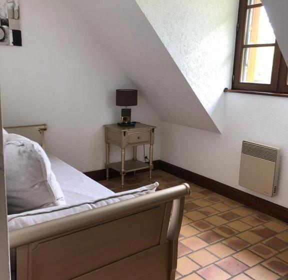 Трехместный Номер Deluxe, L Orée Des Chênes, The Originals Relais