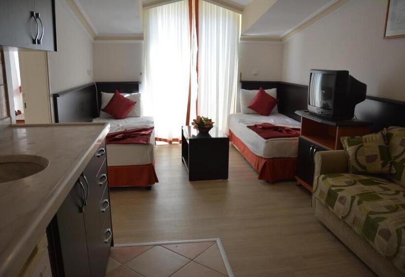 Family Suite, Yavuzhan