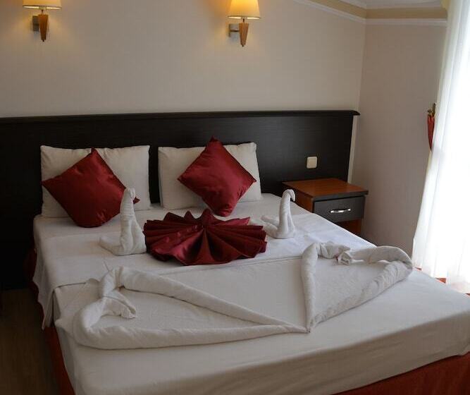 Family Suite, Yavuzhan