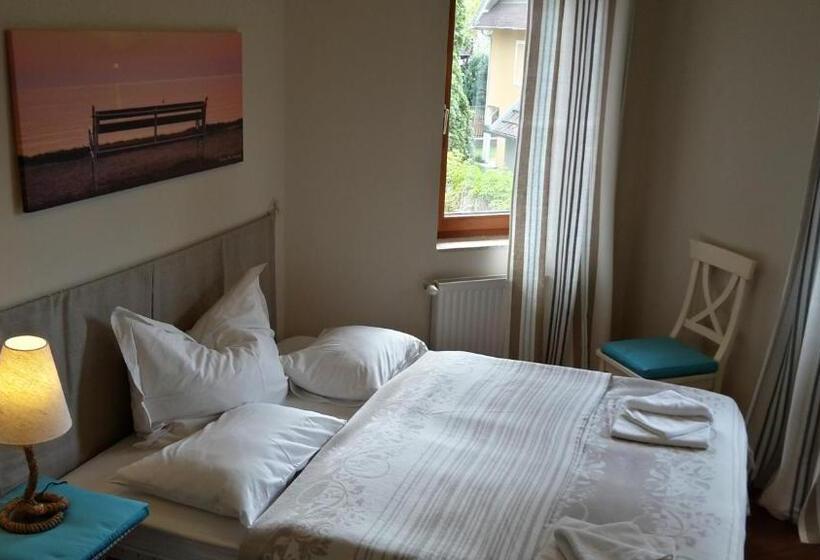 기본룸, Hullám Villa B&b