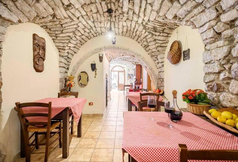 Номер Стандарт, La Vecchia Torre