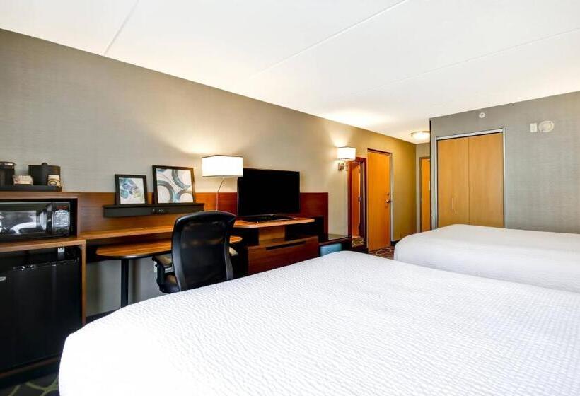 Номер Стандарт, Fairfield Inn & Suites By Marriott Guelph