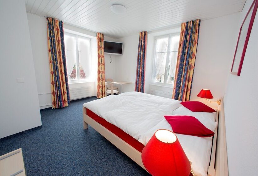 Номер Стандарт, Hôtel Du Port   Free Parking   Breakfast Included