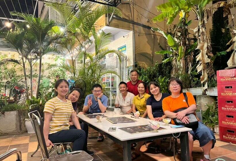 اتاق استاندارد با چشم‌انداز استخر, Phong Nha Ecolodge Homestay By Hofs