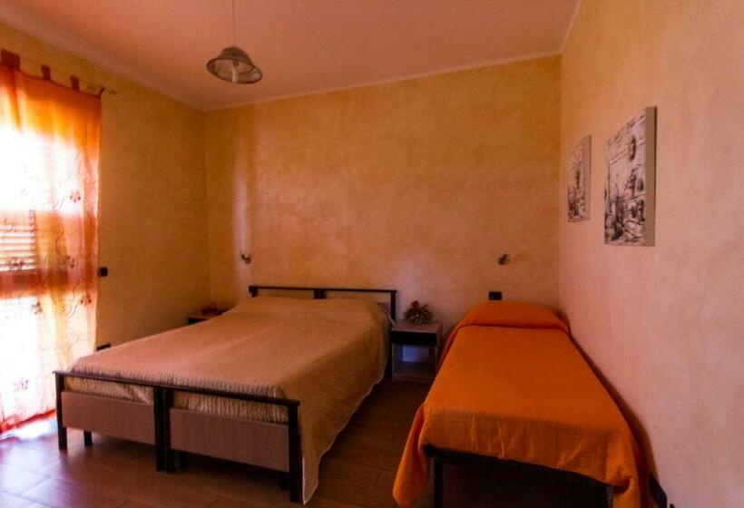 Номер Стандарт Трехместный, Agriturismo L Antico Carro
