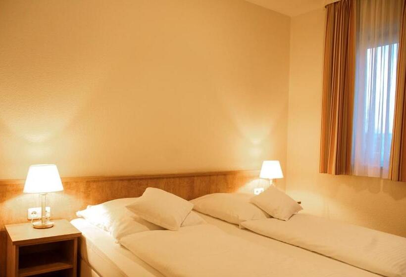 Номер Стандарт, Friends Hotel Kerpen