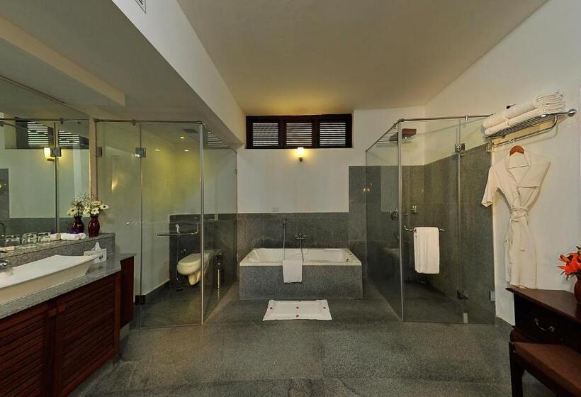 Люкс Вид на Море, Getaway Beach Resort Kovalam