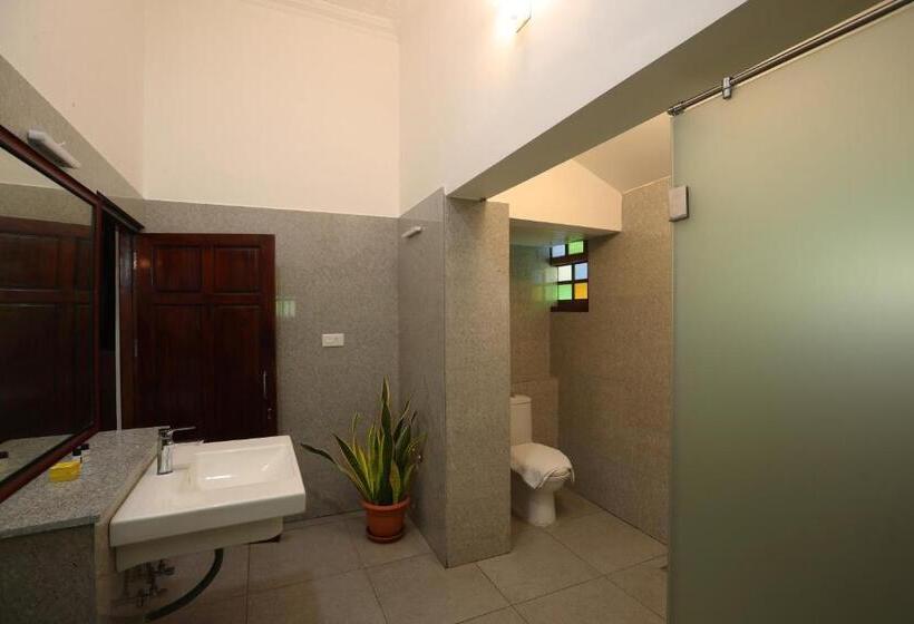 Семейный Полулюкс, Getaway Beach Resort Kovalam