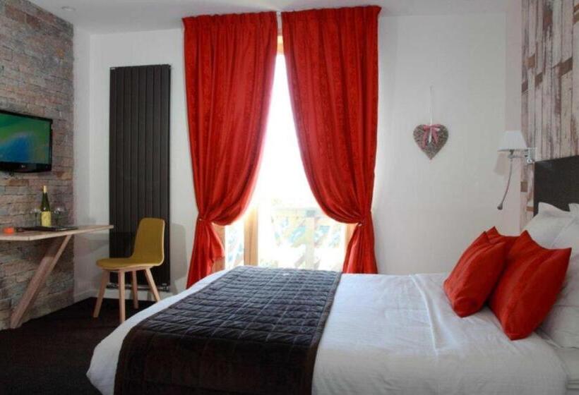 Номер Стандарт с Балконом, Hôtel Panorama