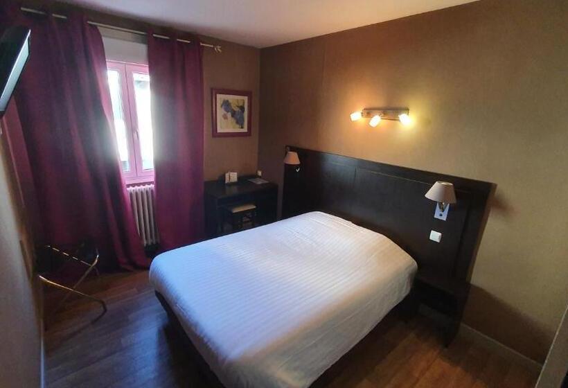 Номер Стандарт, Logis Hôtel   Les Pasteliers