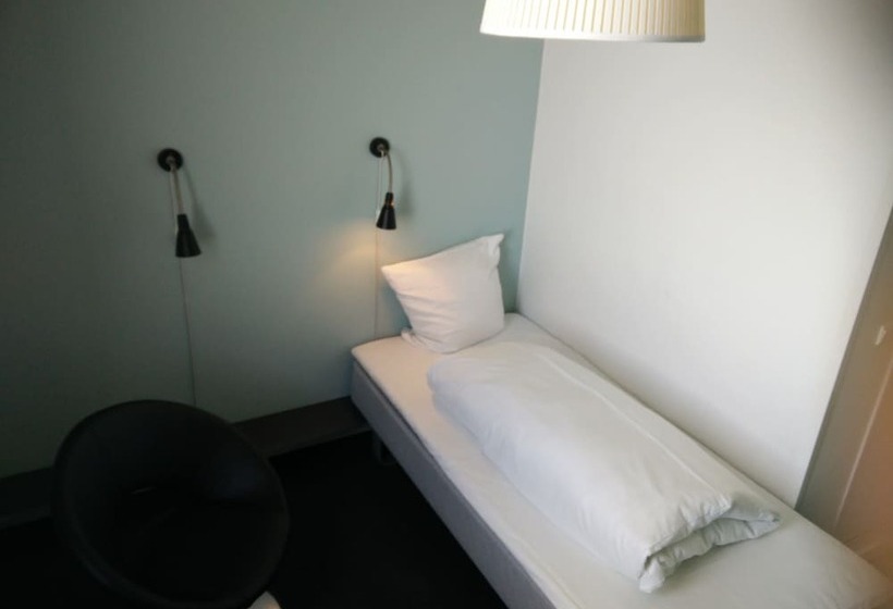 Номер Стандарт Индивидуальный, Motel X
