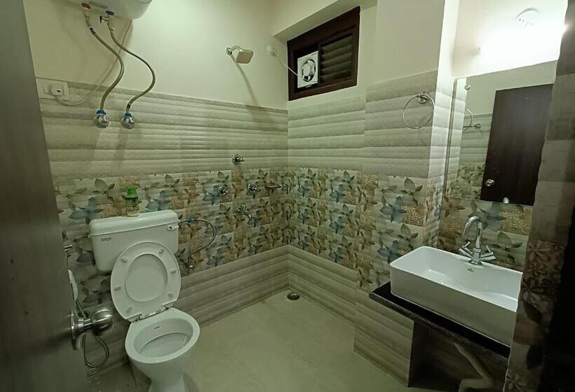 带大床的标准间, Snow Drop Guest House
