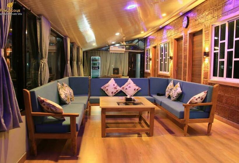 Вилла Superior 1 Спальня, Privy Stays  Bherse Villa