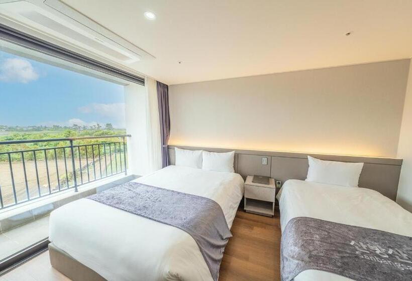 Номер Deluxe Кровать Кинг, Sanbangsan Hotel Formerly Primula
