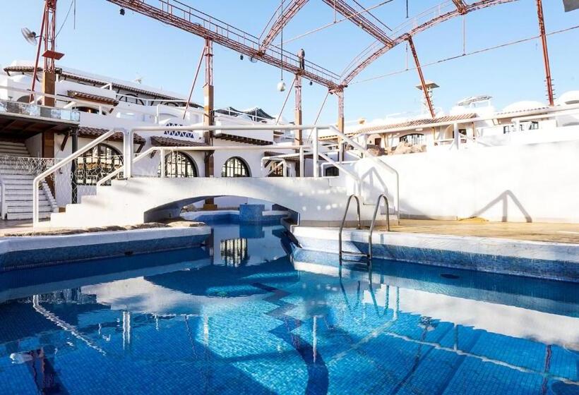 اتاق استاندارد, Sanafir Hotel   El Pacha Suites Sharm   Adults Only