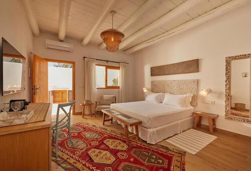غرفة قياسية, Petunia Ibiza, A Beaumier
