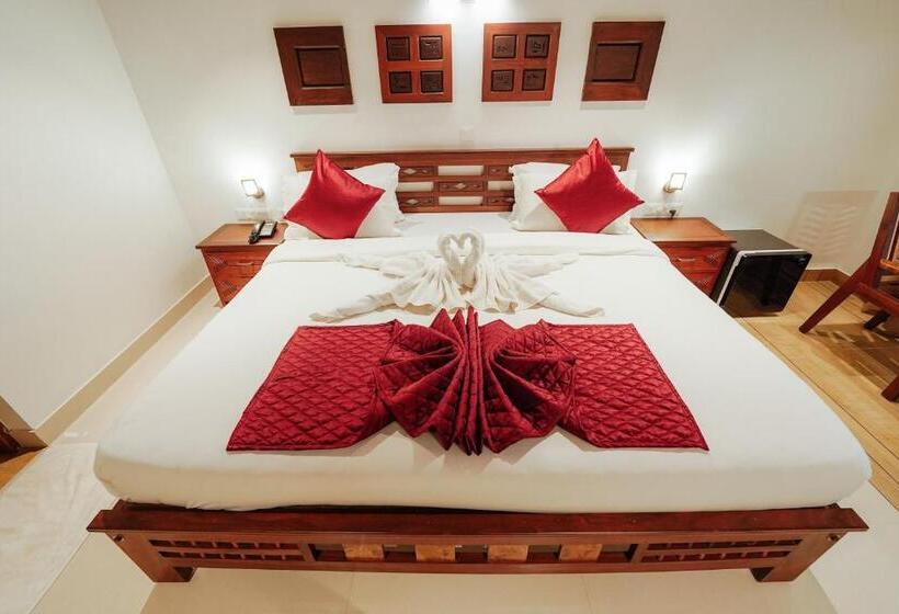 Номер Deluxe, Cherai Beach View Heritage