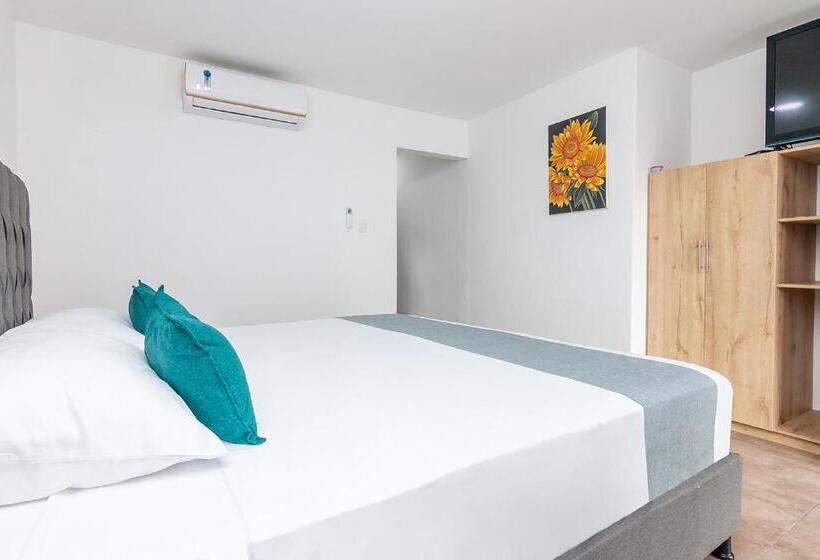 디럭스 룸, Casa Flor Hostel & Drinks