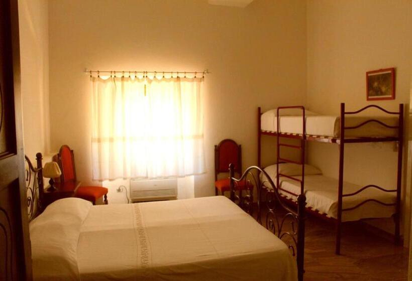 Четырехместный Номер Economy, Villa Campana