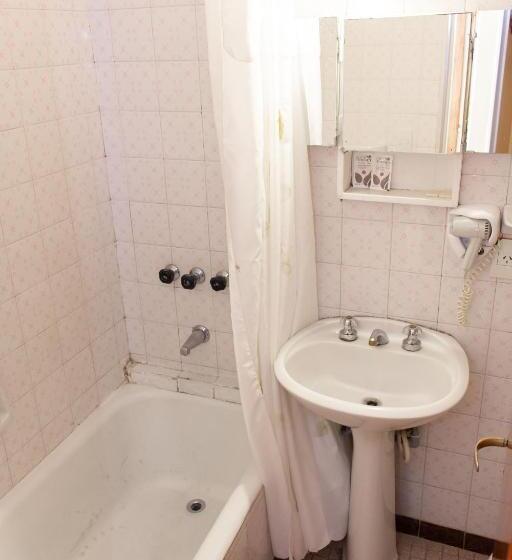 Номер Стандарт, Tangoinn Hostel Downtown