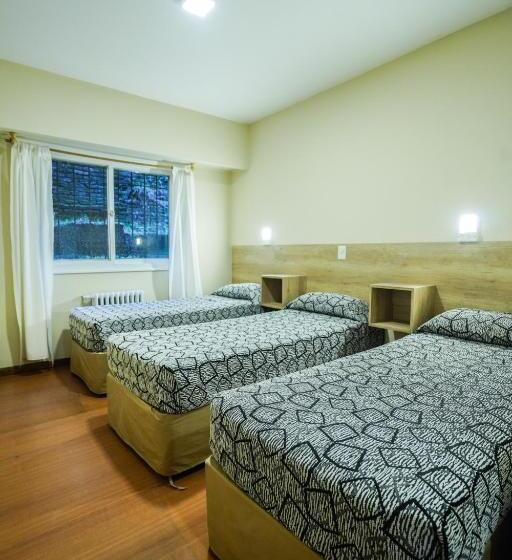 Кровать в Общей Комнате, Tangoinn Hostel Downtown