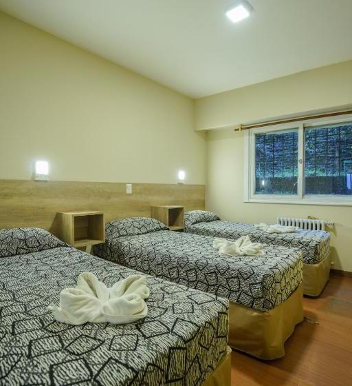 Кровать в Общей Комнате, Tangoinn Hostel Downtown