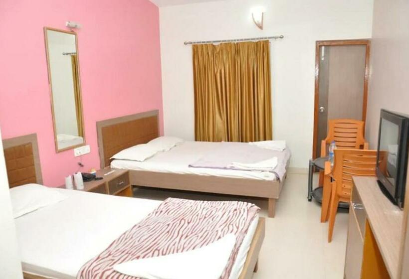 اتاق لوکس چهار تخته, O Sea Face Beach Resort