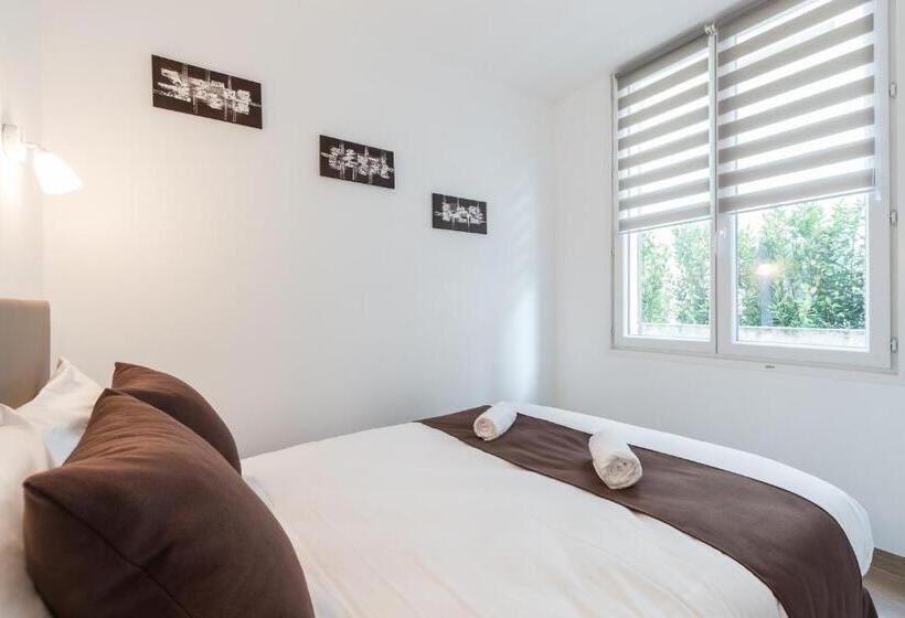 Апартаменты 2 Спальни, Sleep In Antibes City Port