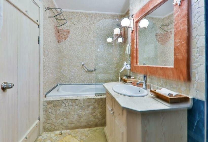 Номер Deluxe с Балконом, Kalkan Likya Residence Hotel & Spa