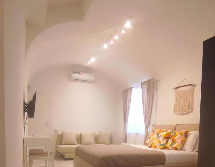 اتاق لوکس, L Antico Forno Bari Centro Storico