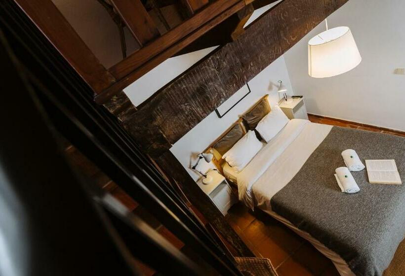 Habitació Triple Estàndard, Casa António Moreira