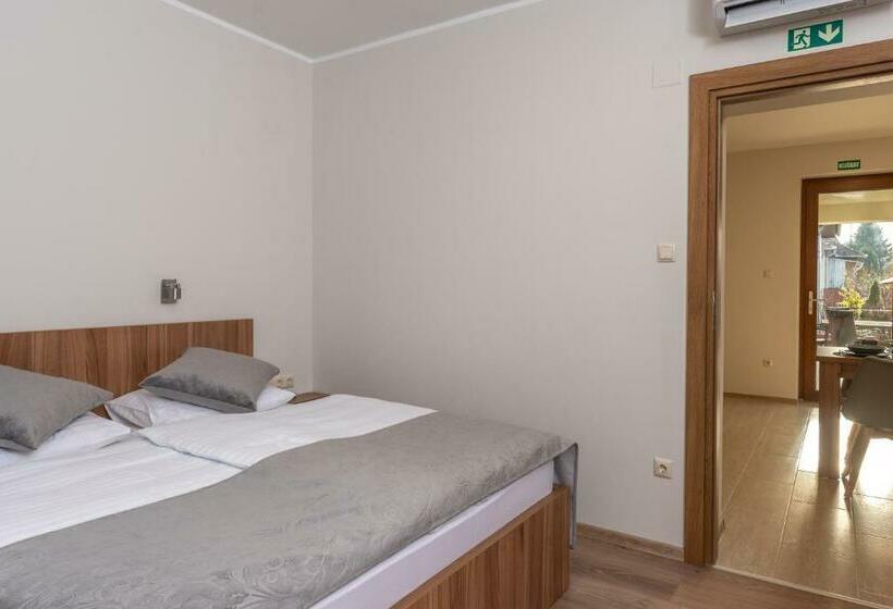 Апартаменты 2 Спальни, Hídfő Apartman Nyugalom Szigetei