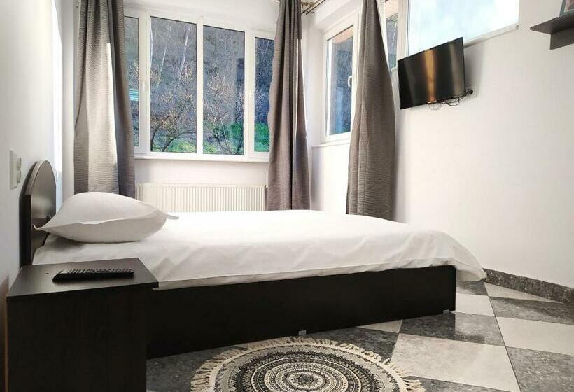Cameră Standard cu Balcon, Hillside