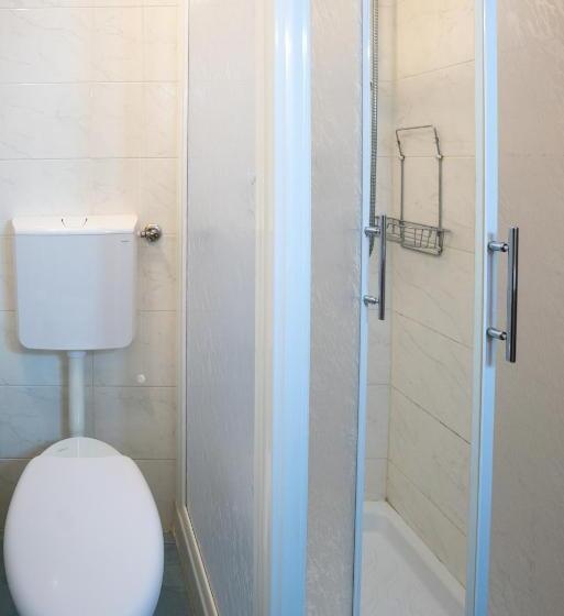 اتاق استاندارد, Lory S Suite